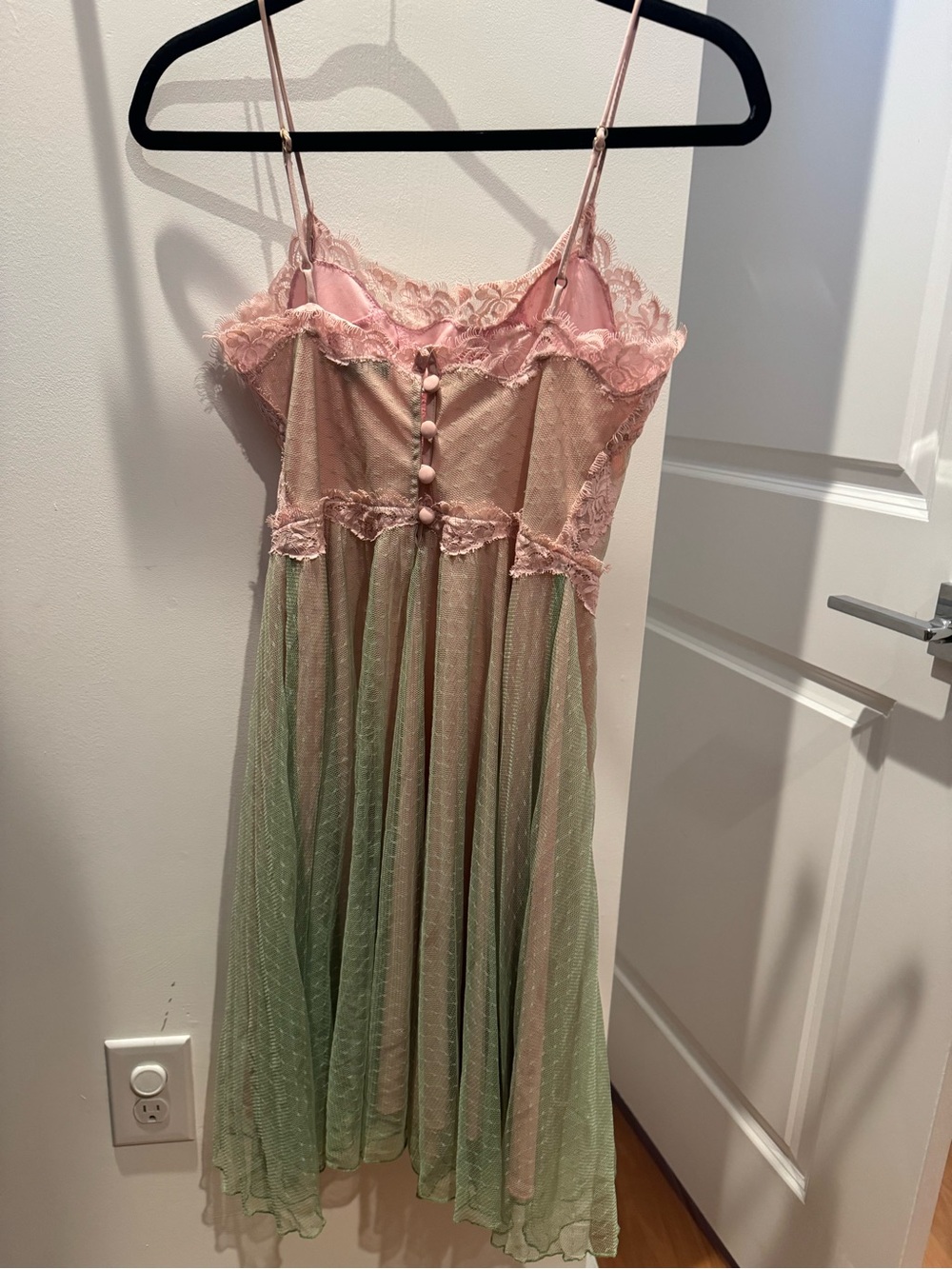 Betsey Johnson pink green lace slip dress with floral embroidery size 8 vintage - Picture 3 of 9